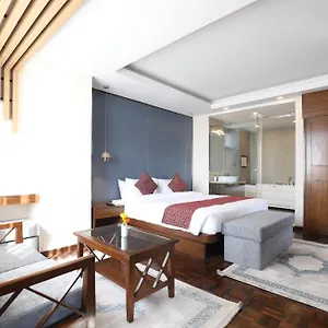 4* Hotel Apex Business - Airport
