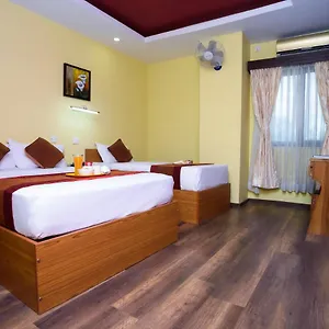 3* Hotel Oyo 105 Travel